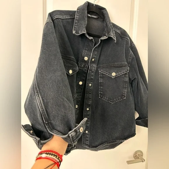 Zara Oversized Denim Jacket, size M - Picture 5 of 9